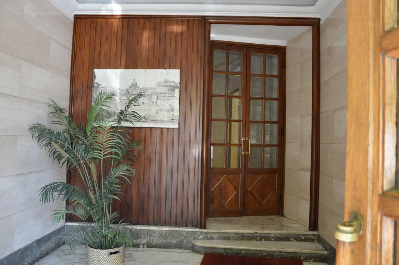 Z-Archsuites, Rome